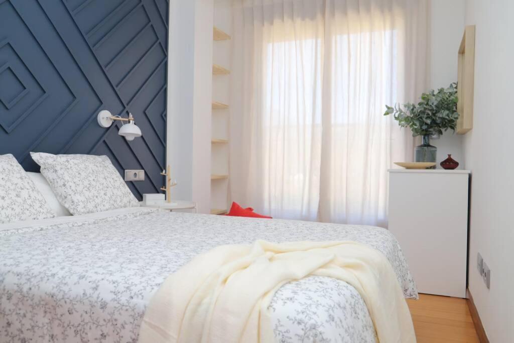 Primera Linea De Playa Rias Baixas, Moana Apartment Luaran gambar