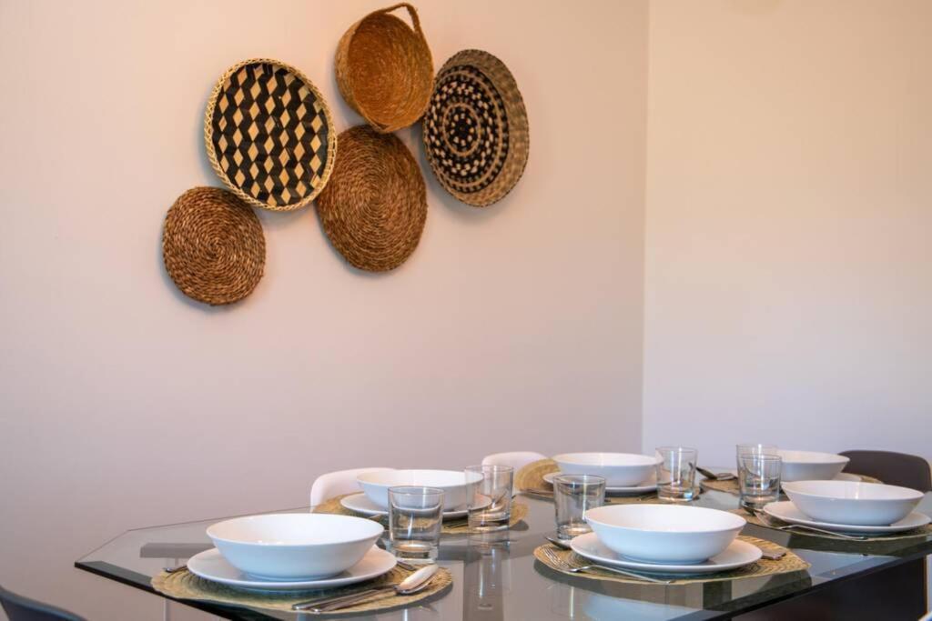 Primera Linea De Playa Rias Baixas, Moana Apartment Luaran gambar