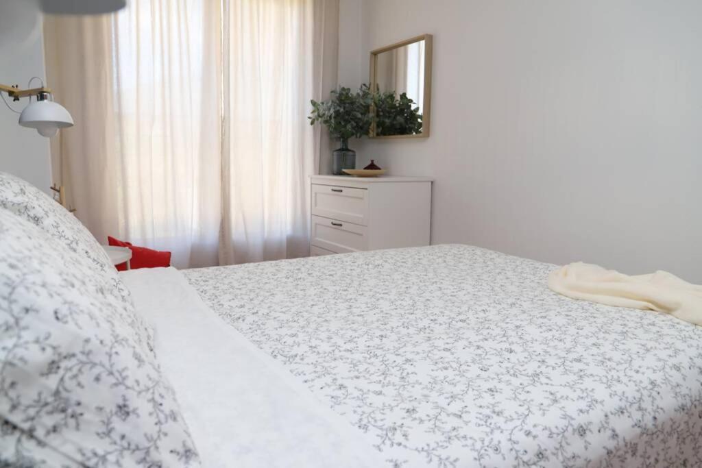 Primera Linea De Playa Rias Baixas, Moana Apartment Luaran gambar